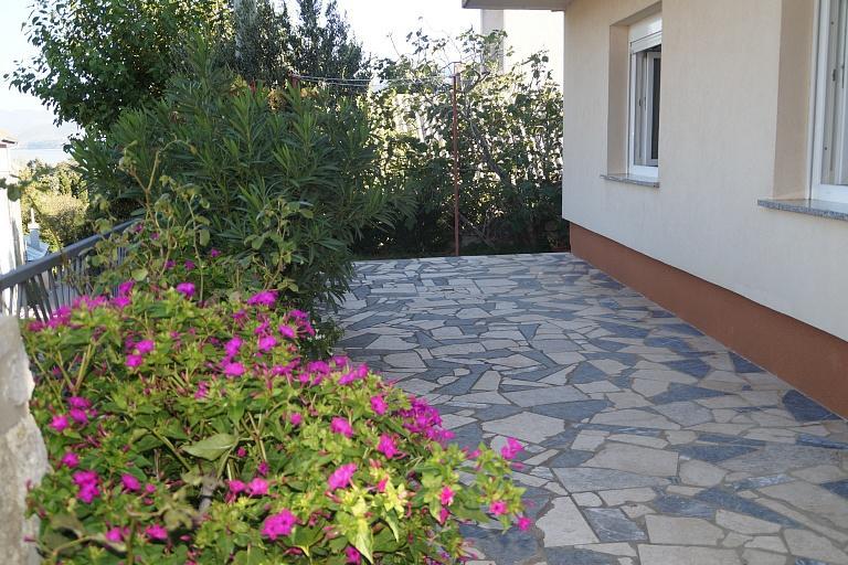 סווטי יוראי Apartments Pintar מראה חיצוני תמונה
